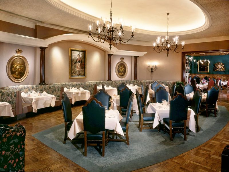 This California Steakhouse Has Been Drawing Long Drives For Prime Rib Dinner For Eight Decades - Decor Hint Founded In 1938 By Two Visionaries
