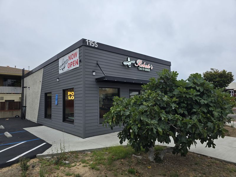 Roberto's Taco Shop - San Diego