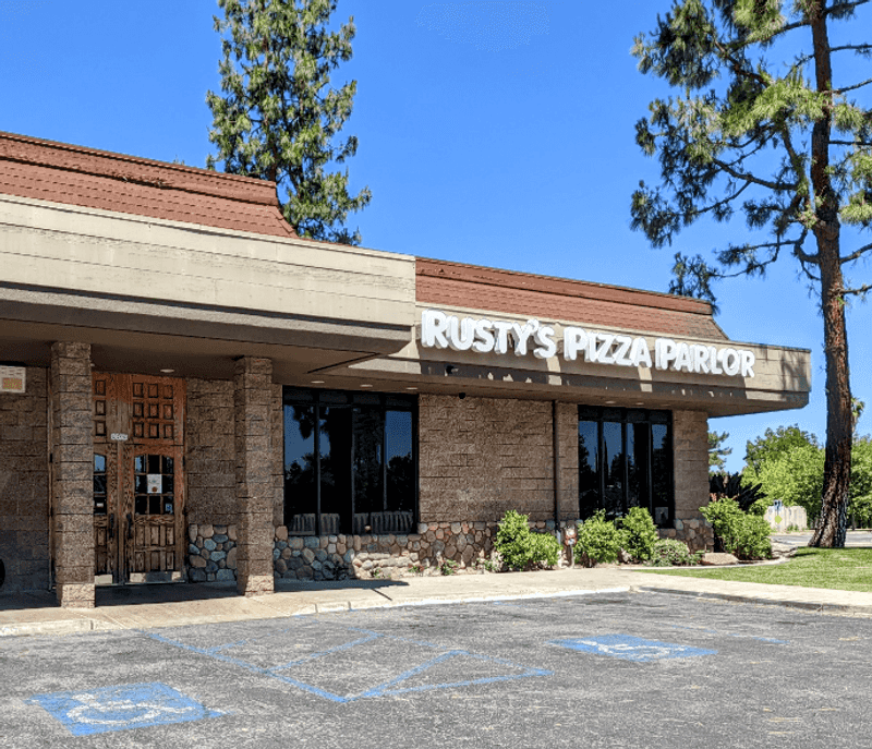 Rusty's Pizza Tavern