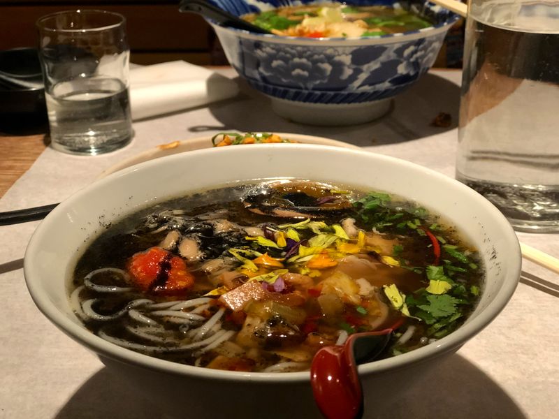 Little Tong Noodle Shop 