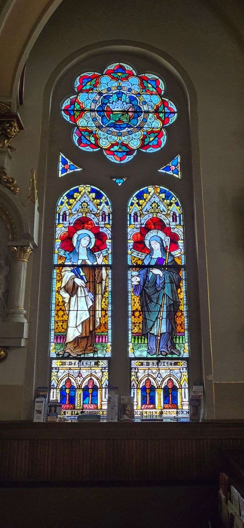 St Joseph Catholic Church In Macon Georgia Looks Like Something From Harry Potter - Decor Hint Stained Glass Windows With Magical Colors