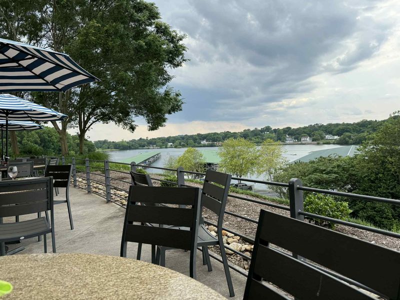 12 Tennessee Catfish Buffets That Send Everyone Home Full - Decor Hint Lakeside Tavern