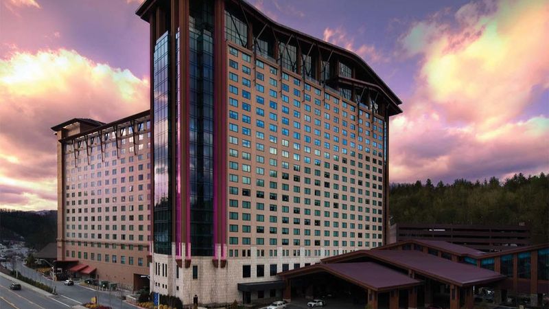 13 Rookie Mistakes To Skip When Visiting Cherokee, North Carolina - Decor Hint Spending All Your Time At The Casino