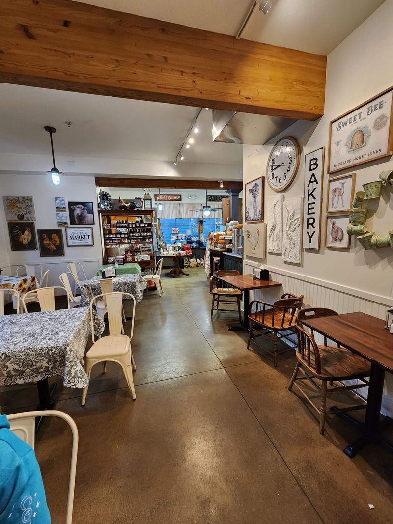 Friendly Service Creates A Welcoming Atmosphere