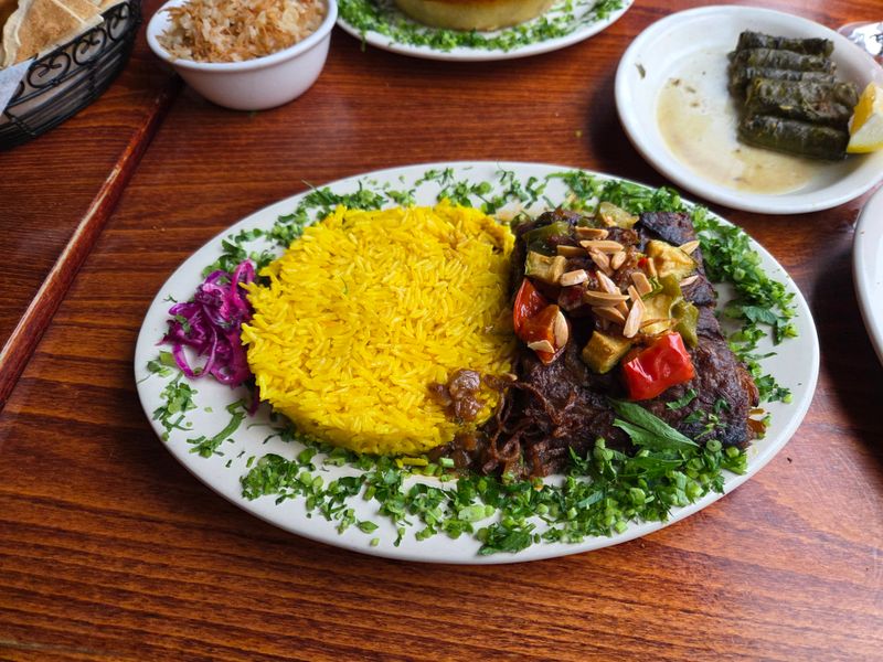 10 Neighborhood Restaurants That Capture New York City’s Soul - Decor Hint Tanoreen