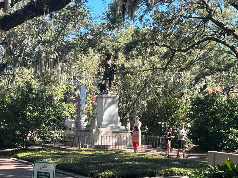 Stroll Through Savannah's Historic District