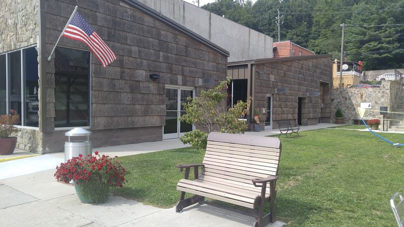 Close Proximity To Downtown Spruce Pine And Local Attractions