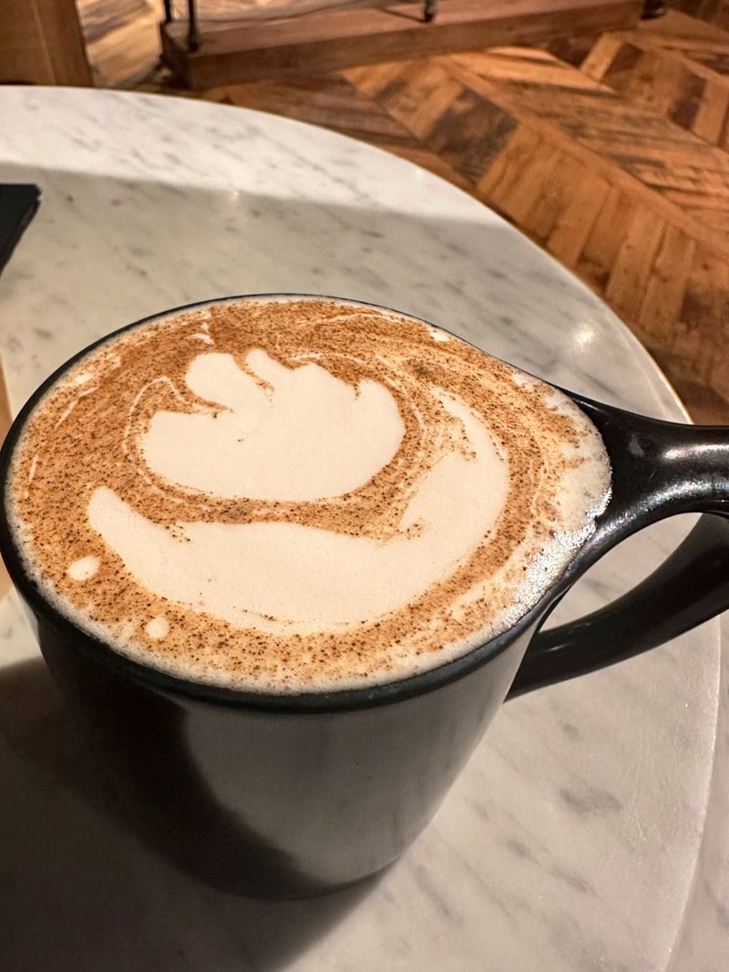 Magnolias Sous Le Pont