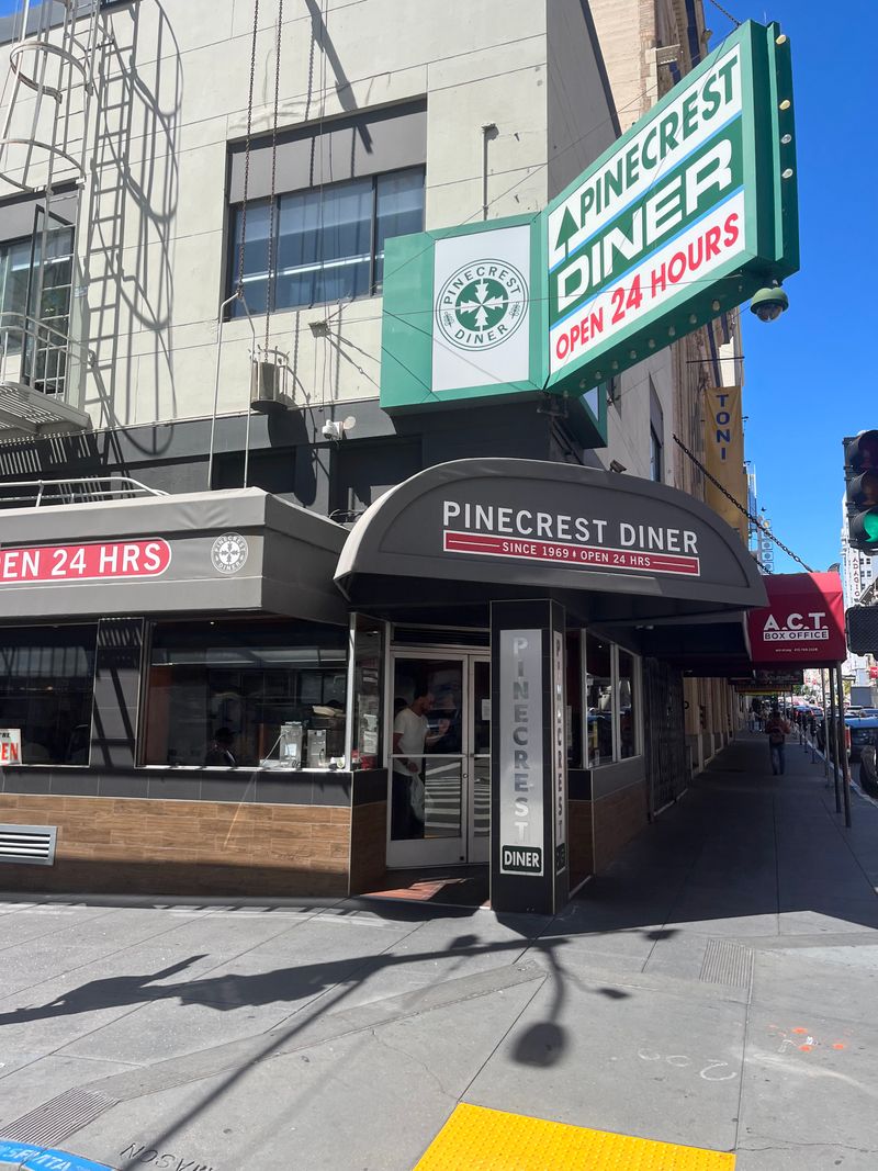 17 Georgia Diners With Southern Dishes That Linger Long After The Last Bite - Decor Hint Pinecrest Restaurant