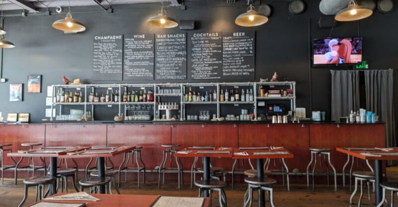 Why Locals Travel Across North Carolina For This Legendary Chicken Sandwich