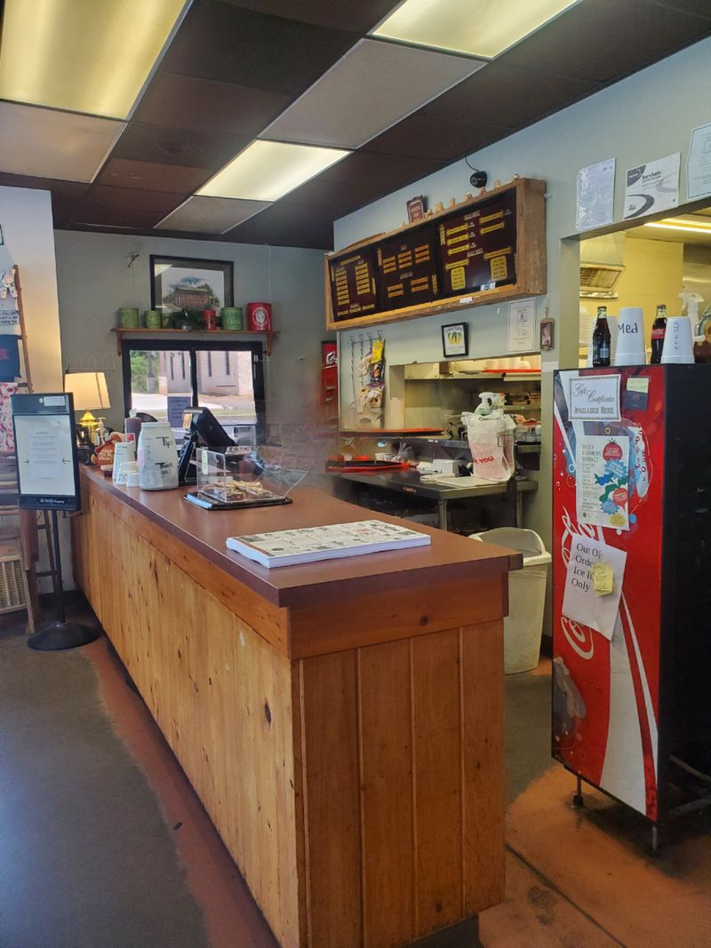 Old Clinton Bar-B-Que