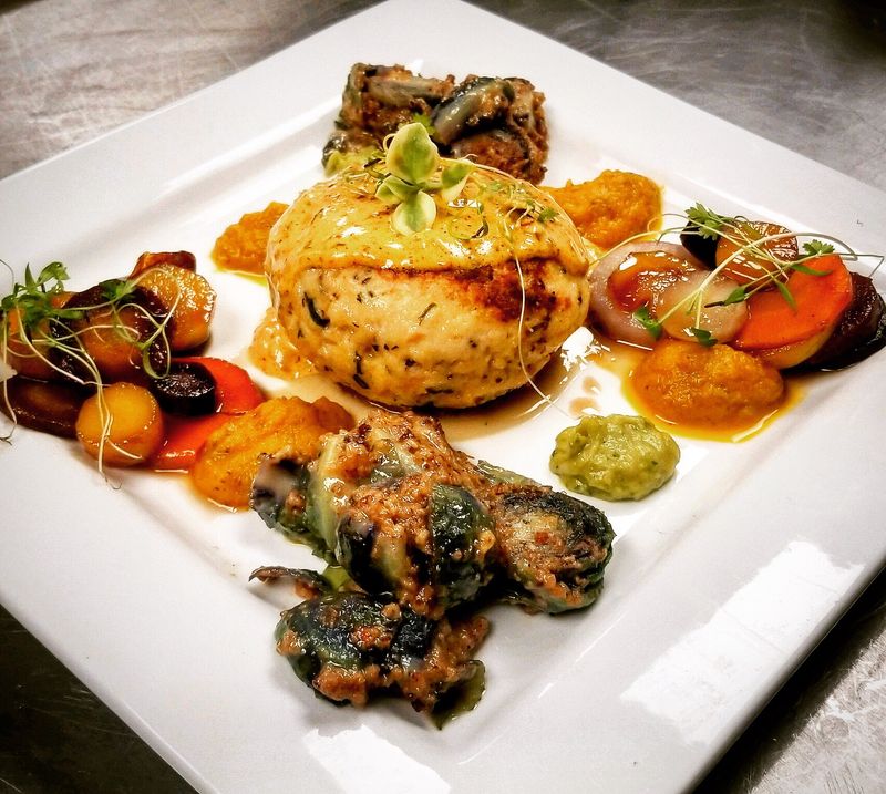 10 Hidden Gem Kentucky Restaurants Locals Can’t Stop Bragging About - Decor Hint Beehive Augusta Tavern