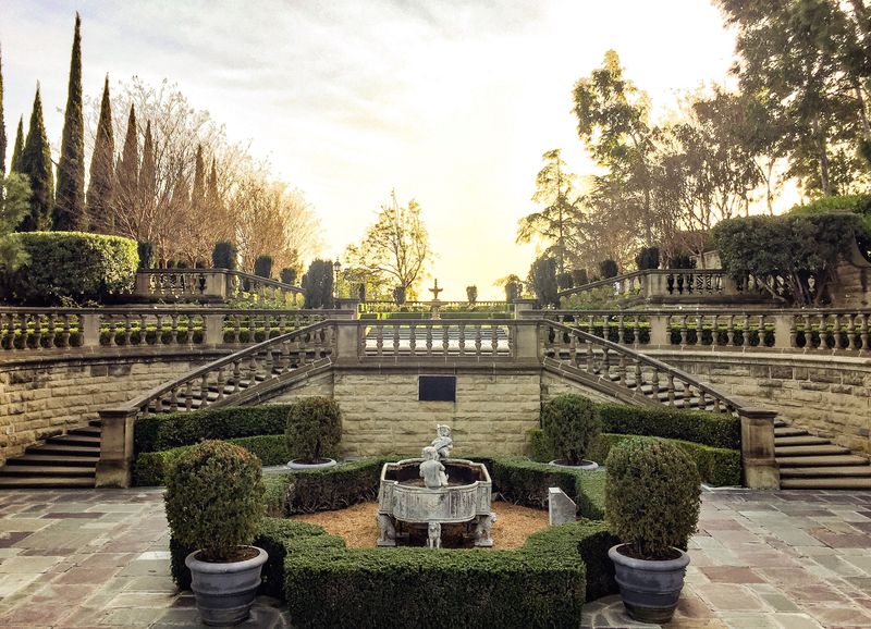Graystone Mansion (Beverly Hills)