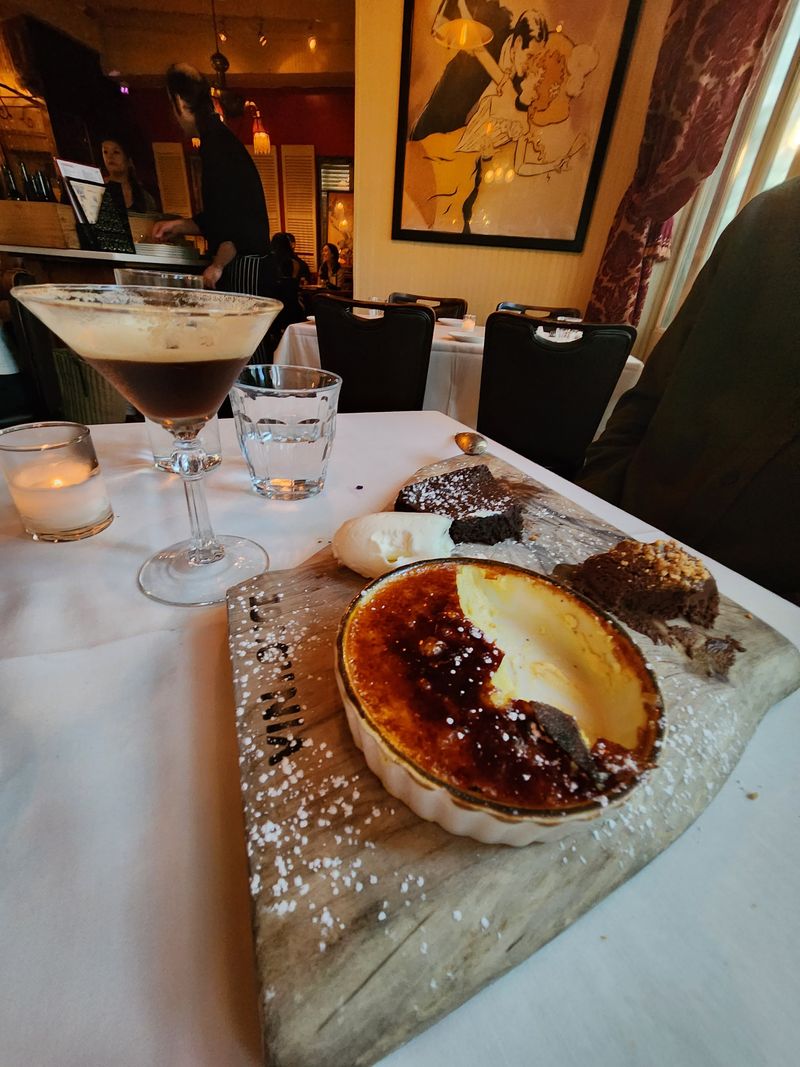 French Onion Soup Fans, Your North Carolina Paradise Awaits - Decor Hint Desserts That Demand A Second Visit