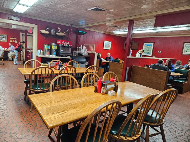 10 North Carolina Eateries Serving Chicken-Fried Steaks Like Grandma Used To Make - Decor Hint Lexington Barbecue Chicken‑Fried Steak House, Lexington