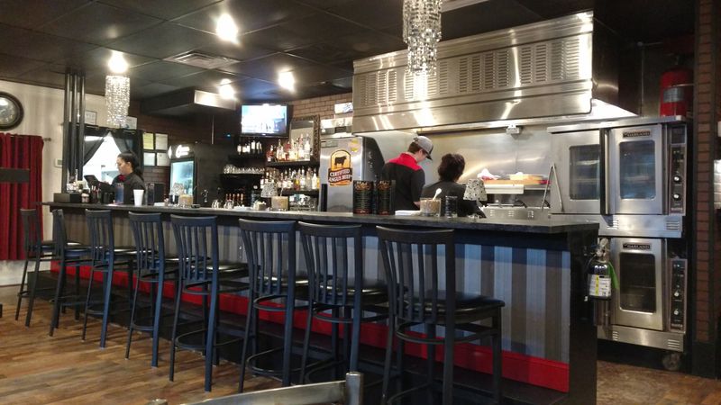 Carl & 'Chelle's Grill Room, Goldsboro