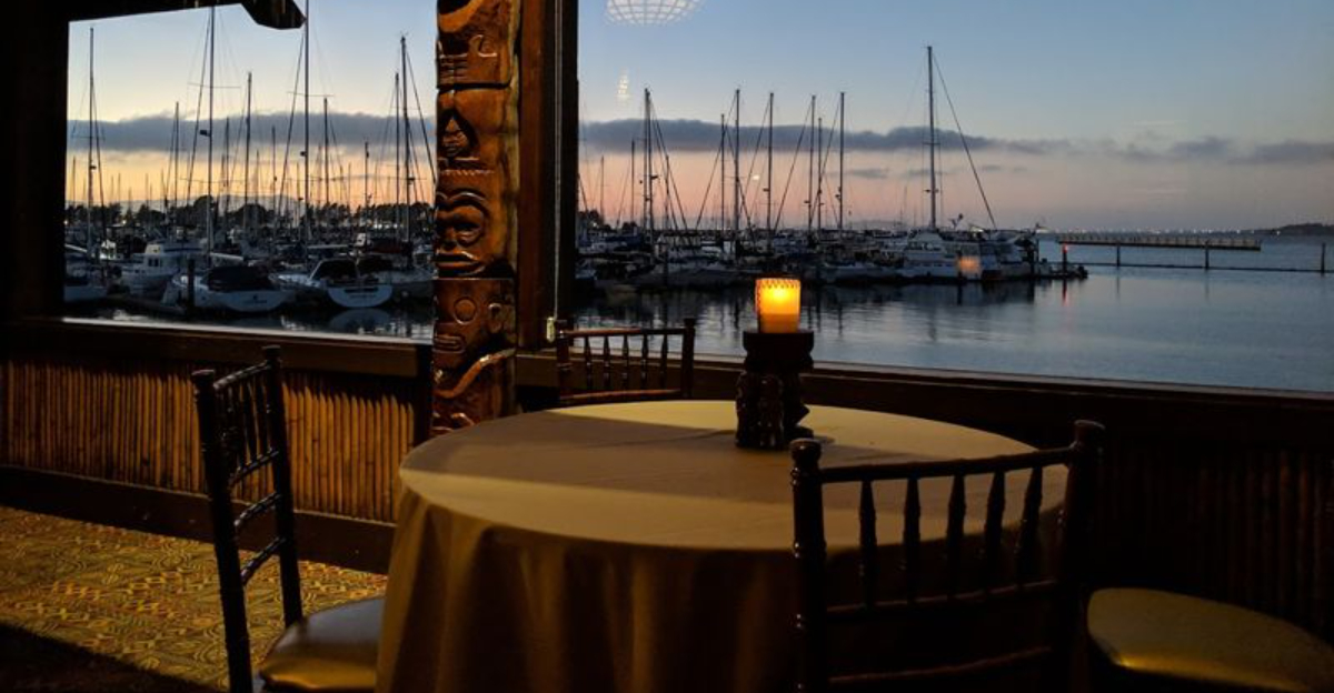 11 California Restaurants So Wild They Belong On Every Foodies List - Decor Hint