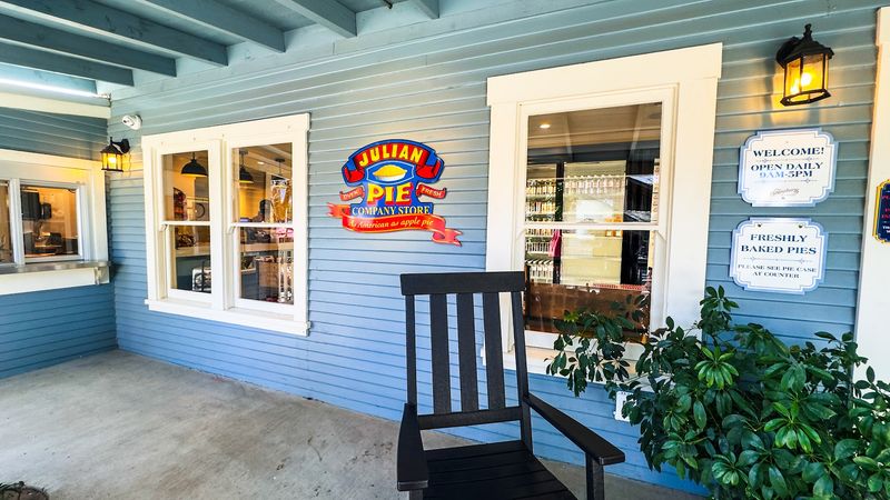 Julian Pie Company, Julian