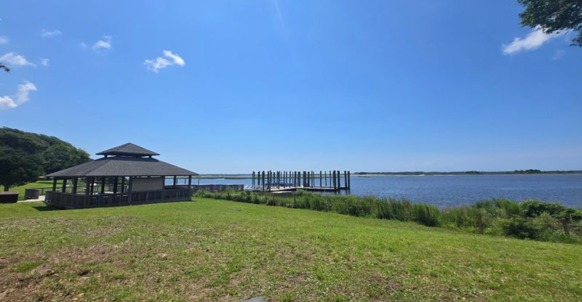 12 Campgrounds Across North Carolina That Feel Like A Perfect Getaway - Decor Hint