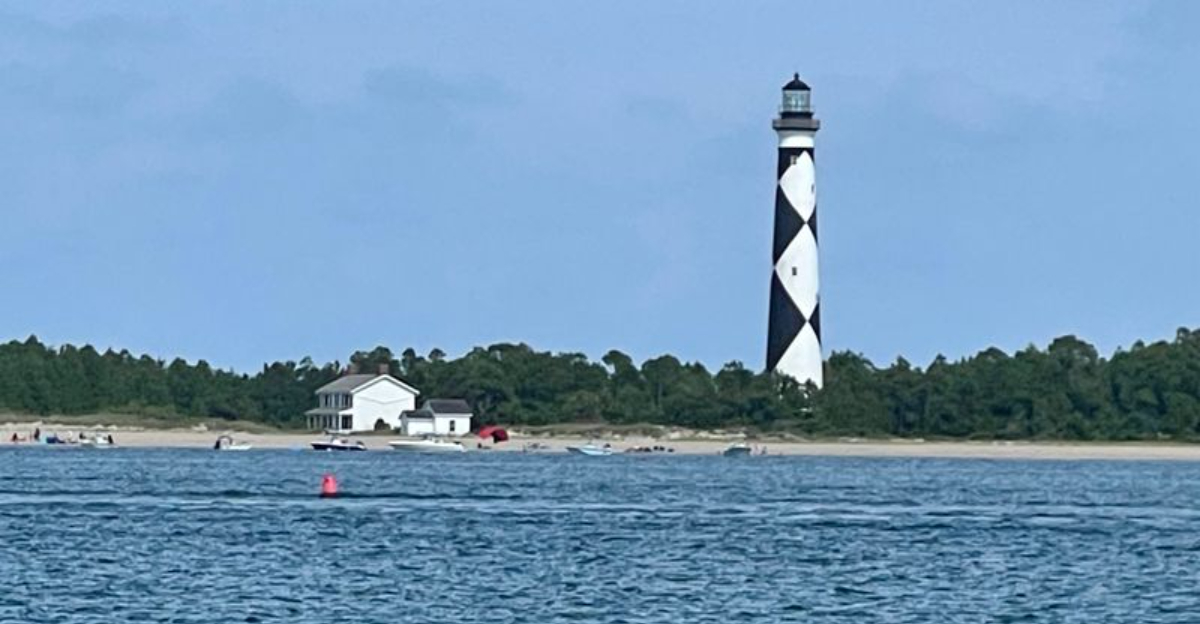 15 Unbelievably Scenic Day Trips In North Carolina That Cost Less Than 65 - Decor Hint