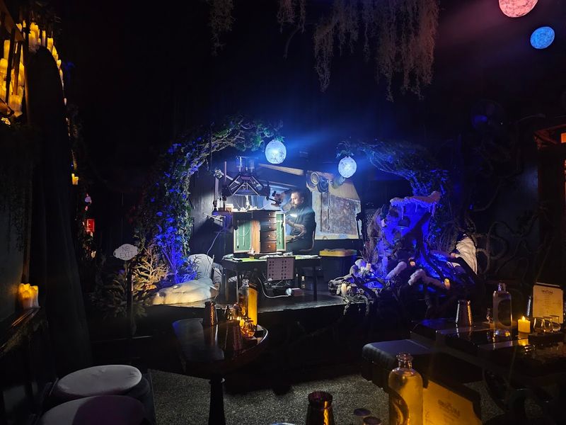 Live Art And Storytelling Performances