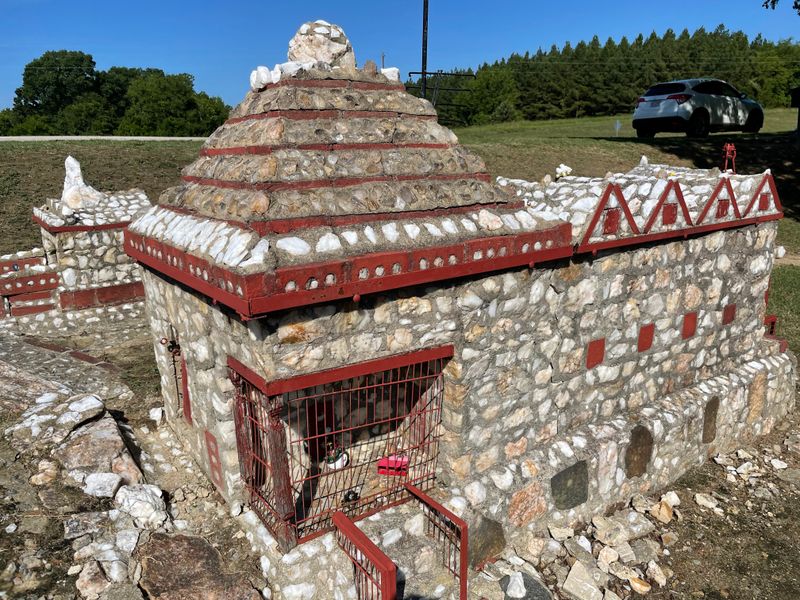 This North Carolina Village Is A Springtime Fairy Tale You Can Visit - Decor Hint Stones From The Property's Own Quarry