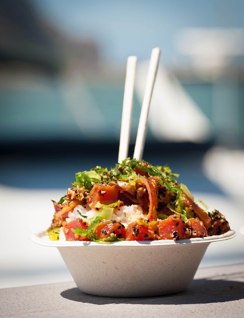 This Time-Honored California Seafood Market Is Known For Its Fresh Coastal Catches - Decor Hint The Fresh Catch Factor