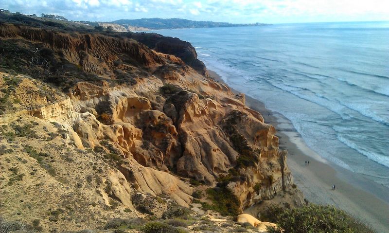 This Easy 1-Mile Coastal Trail In California Delivers Some Of The State's Best Ocean Views - Decor Hint Two Viewpoints Frame The Pacific