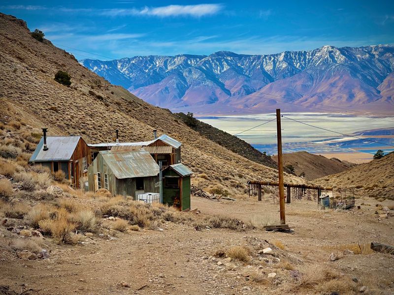 This Eerie California Ghost Town Has A Way Of Sending Chills Down Your Spine - Decor Hint Cultural Impact Extends Through Media And Memory