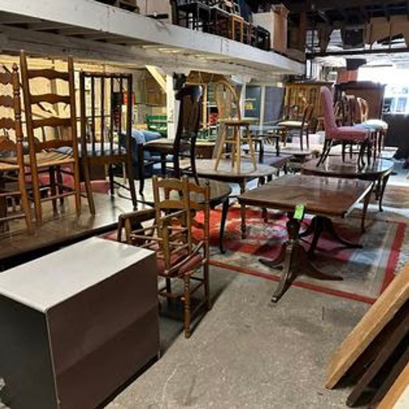 Furniture Galleries In Overflow Spaces