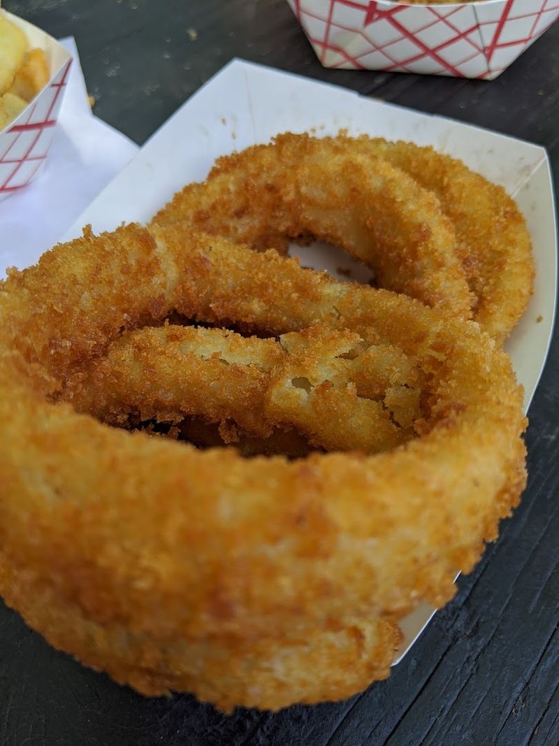 The North Carolina Burger Spot That Smoky Mountain Visitors Can't Miss - Decor Hint Onion Rings Earn Consistent Praise