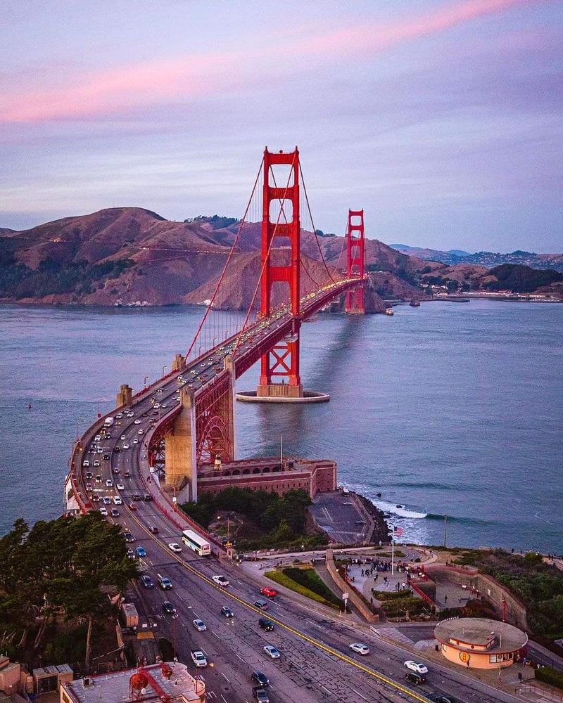 This Legendary California Landmark Draws Visitors From Around The World - Decor Hint Photography Attracts Global Visitors