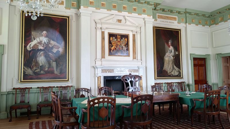 Educational Programs And Specialized Workshops