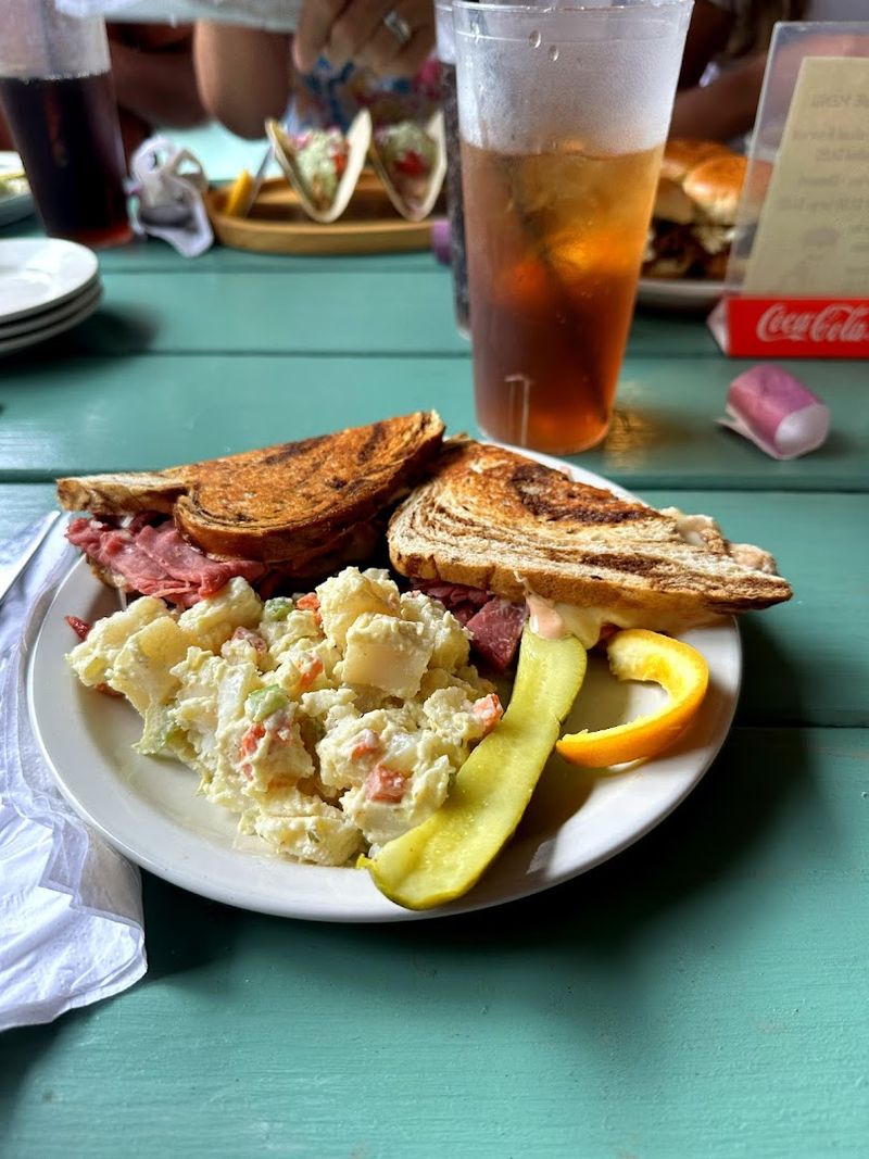 One Of North Carolina's Coziest Mountain Cafes You Need To Visit This Season - Decor Hint Menu Variety That Covers All Appetites