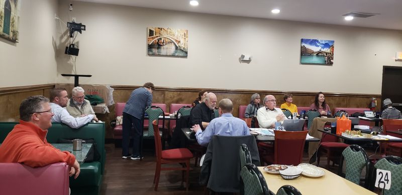 Authentic Italian Pizza Exists In North Carolina, And These Spots Prove It - Decor Hint Italian Garden & Pizzeria, Kings Mountain