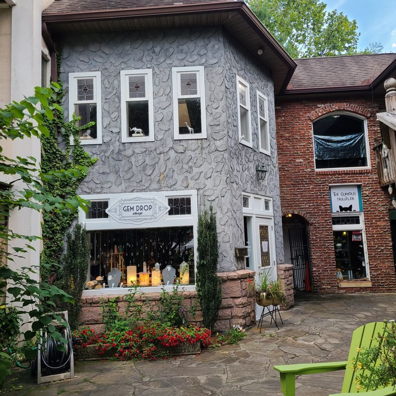 Black Mountain Center For The Arts Nurtures Creativity