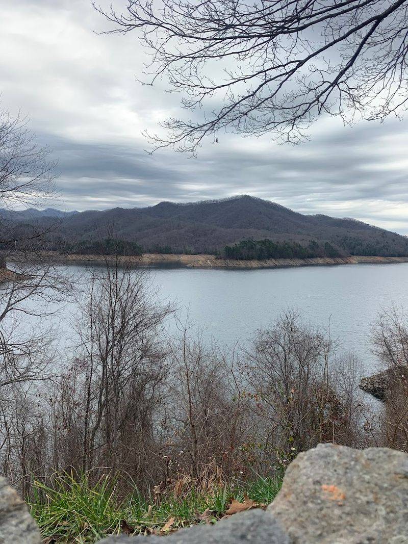 North Carolina's Reservoir And The Ghost Towns Beneath Its Surface - Decor Hint Hiking Trails Circle Portions Of The Shore