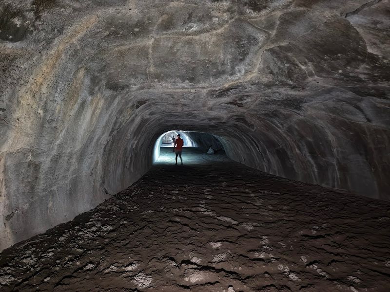 12 Enchanting Caves In California That Will Take You To Another World - Decor Hint Subway Cave – Old Station