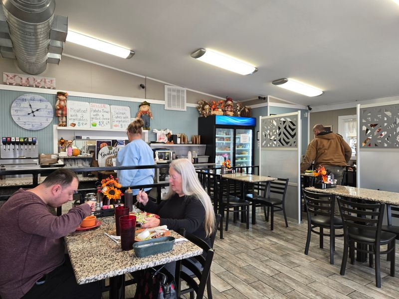 13 Virginia Chicken-Fried Steak Restaurants That Taste Like Sunday Dinner Memories - Decor Hint Weasie’s Kitchen