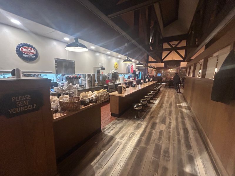 These North Carolina Restaurants Prove Four Generations Can Do It Right - Decor Hint Stamey's Barbecue, Greensboro