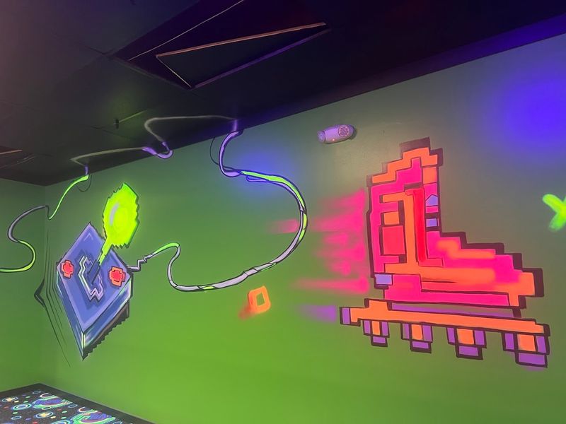 These Classic Games Make Skate And Play Family Fun Center Georgia A Must-Visit In 2026 - Decor Hint Virtual Reality Stations Transport You Elsewhere