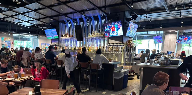 Yard House, Raleigh, NC