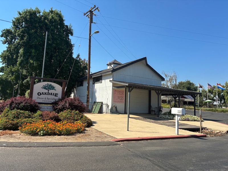 This California Flower Farm Reopens In February And It Is Pure Bloom Overload - Decor Hint Winter Wreaths In Early December