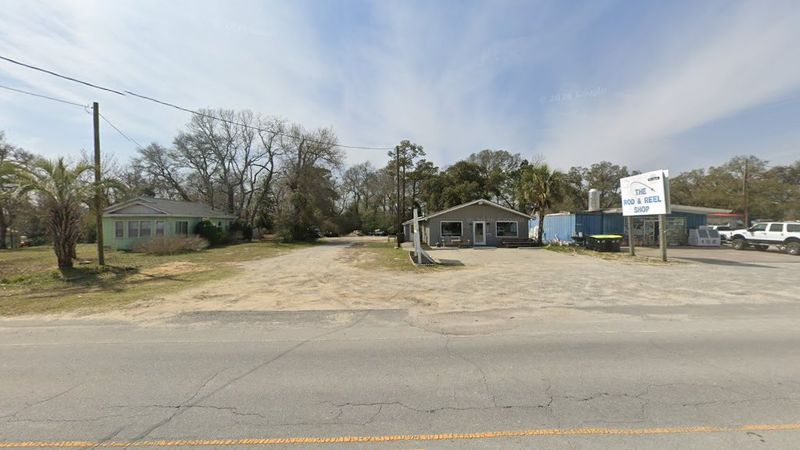Seafood Shack, Supply