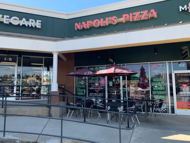 11 Georgia Italian Spots Where You Don't Need A Reservation But Showing Up Early Is A Good Idea - Decor Hint Napoli's Italian Restaurant — Roswell