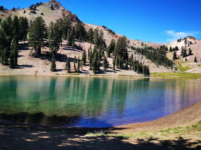 21 Best Places To Visit In California In March - Decor Hint Lassen Volcanic National Park