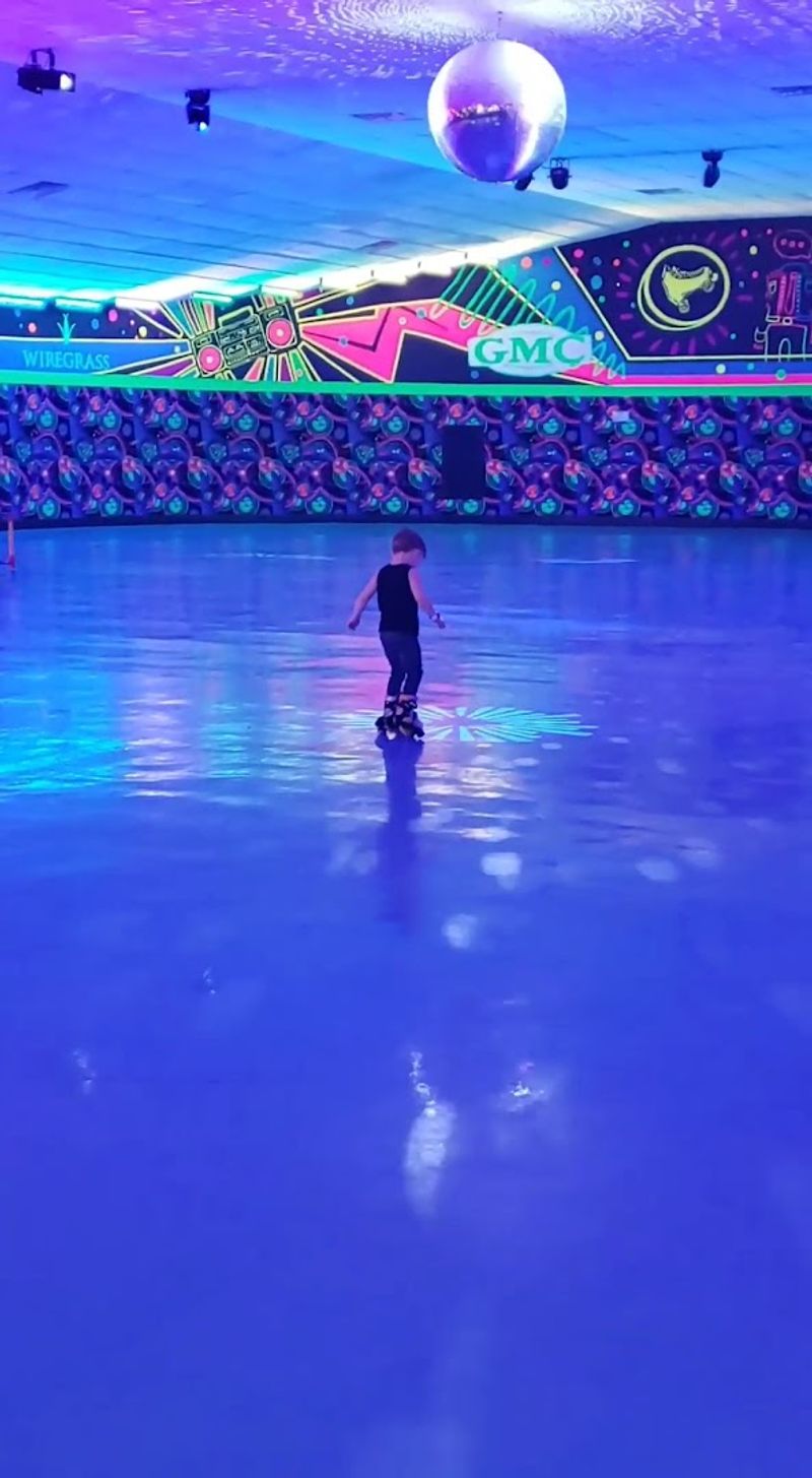 These Classic Games Make Skate And Play Family Fun Center Georgia A Must-Visit In 2026 - Decor Hint Roller Skating Rink Offers Smooth Gliding Fun