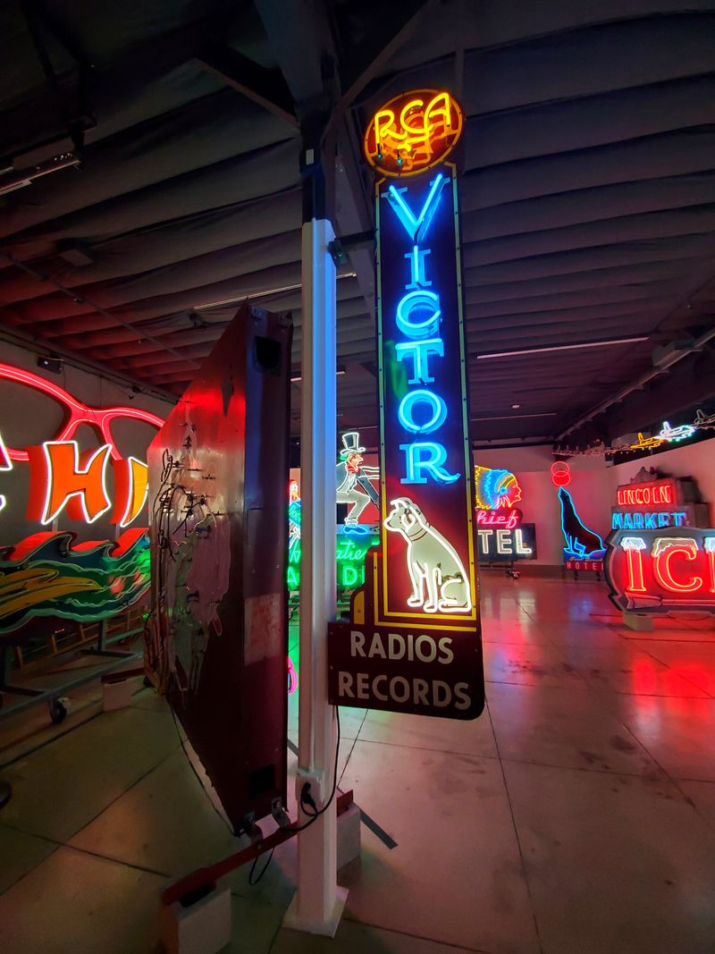 Neon Museum At The Museum Af Neon Art