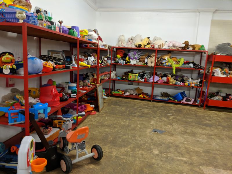 Weekly Color-Tag Sales Offer Deep Discounts