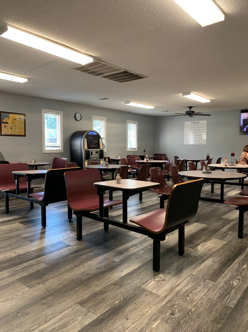 Cash Only Policy Adds Authentic Charm